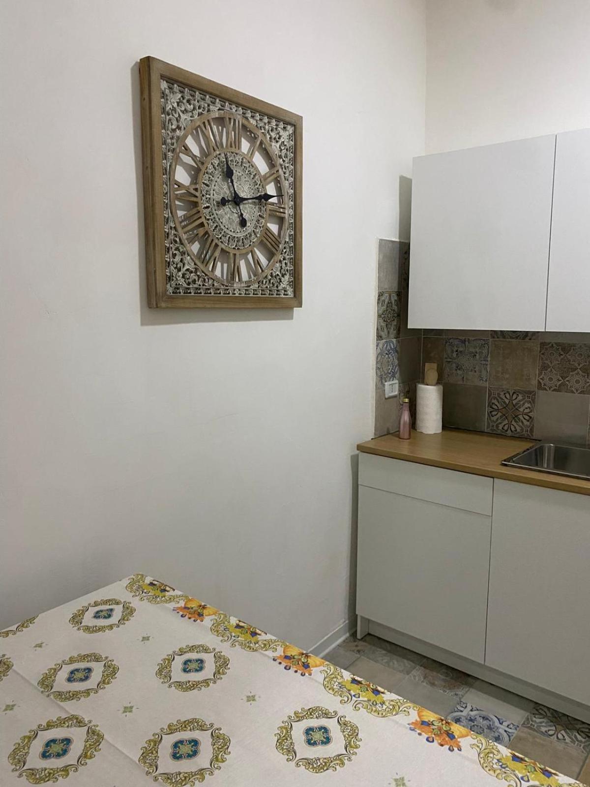 Home Rebecca Napoli Eksteriør bilde