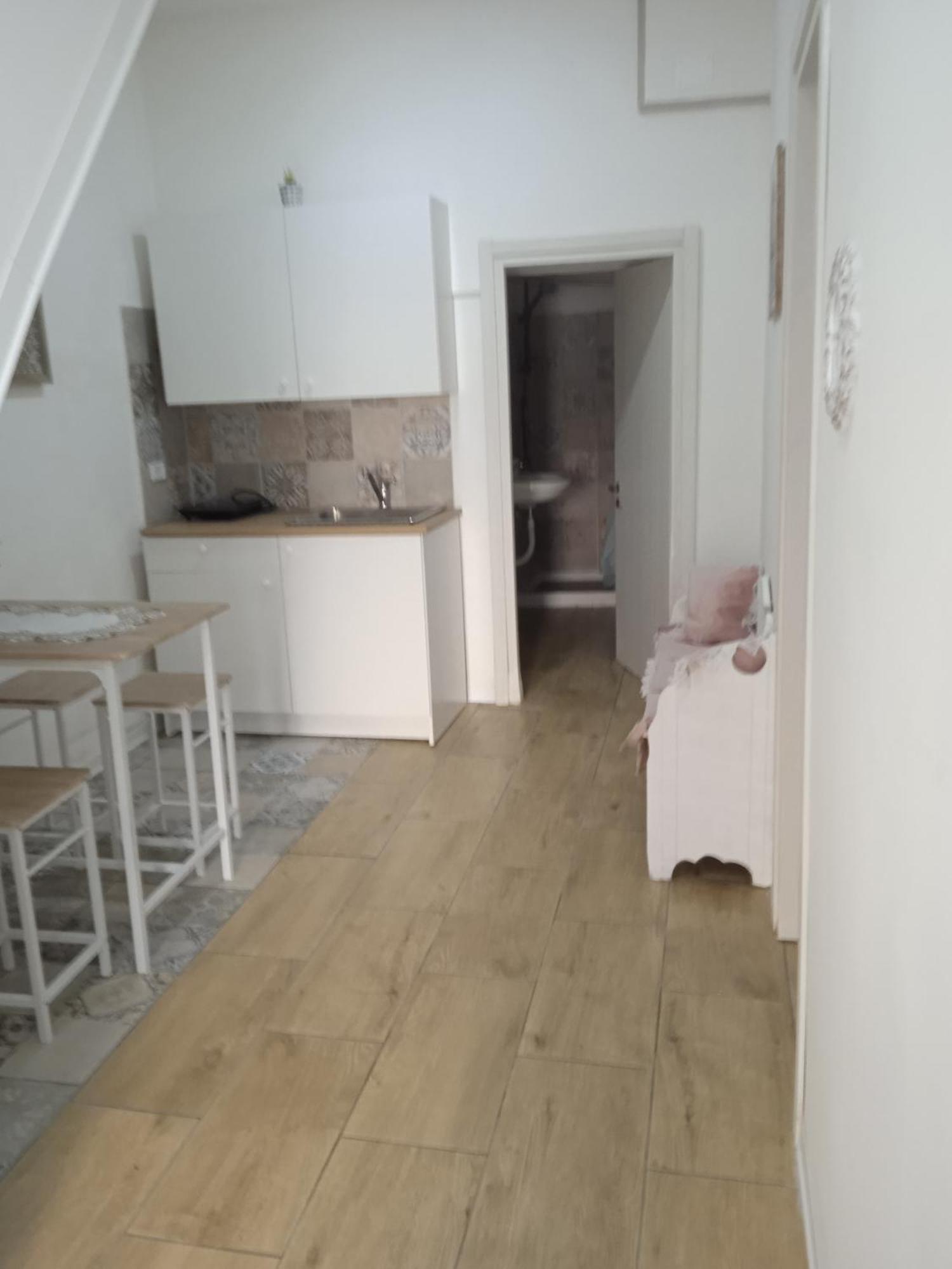 Home Rebecca Napoli Eksteriør bilde